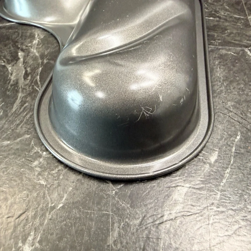 WILTON Candy Cane Cake Shaped Cake Pan